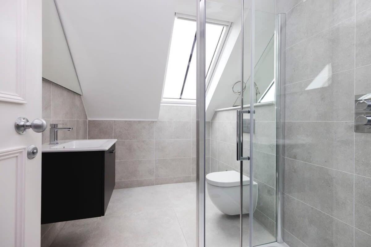 Dragon Suites - City Centre Castle View 1 Bed Apartment Единбург Екстериор снимка